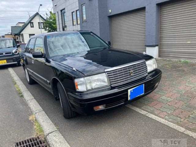 1998 Toyota Crown Sedan