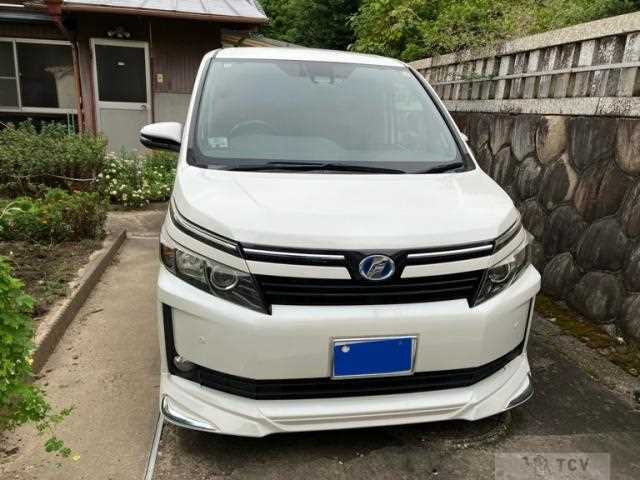 2016 Toyota Voxy