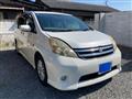 2009 Toyota Isis