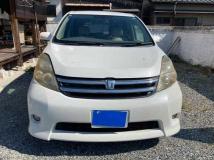 2009 Toyota Isis