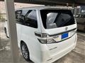 2013 Toyota Vellfire
