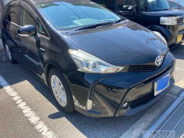 2016 Toyota PRIUS α