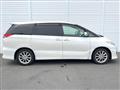 2012 Toyota Estima