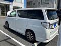 2013 Toyota Vellfire