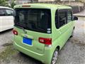 2011 Daihatsu Tanto