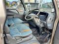 2000 Mitsubishi Fuso Canter Guts