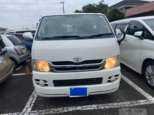 2010 Toyota Hiace Van