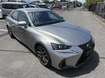 2020 Lexus IS