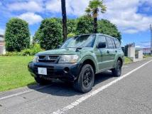 2004 Mitsubishi Pajero