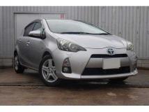 2012 Toyota AQUA