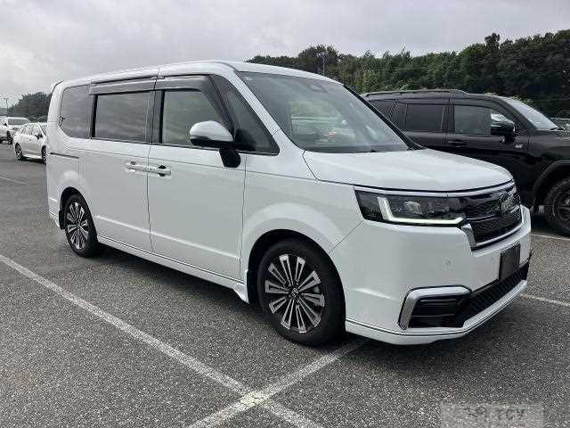 2025 Honda Step WGN