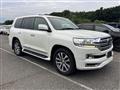 2018 Toyota Land Cruiser