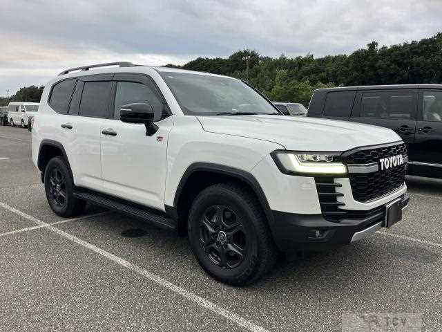 2024 Toyota Land Cruiser