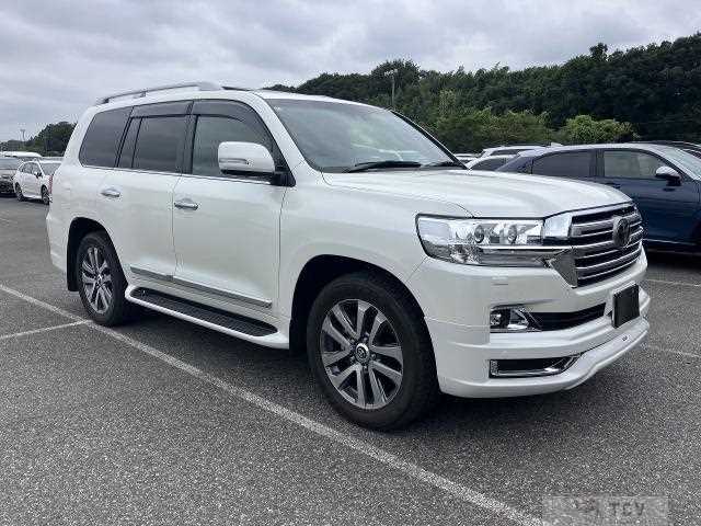 2018 Toyota Land Cruiser