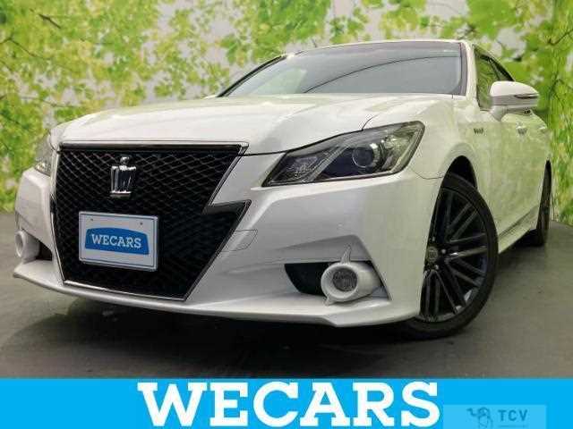 2015 Toyota Crown Hybrid