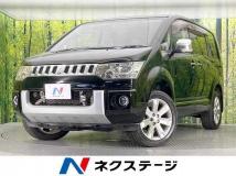 2015 Mitsubishi Delica D5
