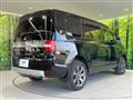 2018 Mitsubishi Delica D5