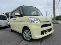2017 Daihatsu Tanto