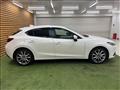 2014 Mazda Axela