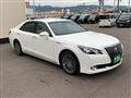 2013 Toyota Crown Majesta
