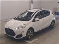 2015 Toyota AQUA