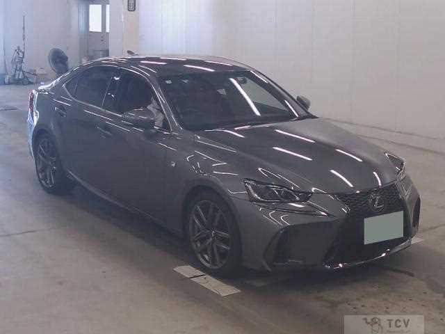 2018 Lexus IS
