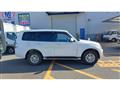 2014 Mitsubishi Pajero