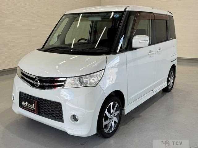 2013 Nissan ROOX