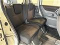 2013 Nissan ROOX