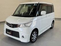 2013 Nissan ROOX