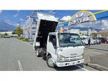 2012 Isuzu Elf Truck