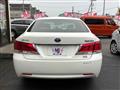 2013 Toyota Crown Hybrid