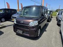2017 Daihatsu Tanto