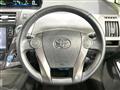 2013 Toyota PRIUS α