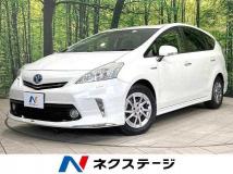 2013 Toyota PRIUS α