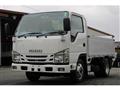 2015 Isuzu Elf Truck