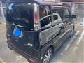 2011 Nissan ROOX
