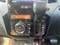 2011 Nissan ROOX