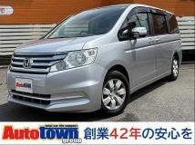 2014 Honda Step WGN