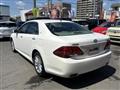 2009 Toyota Crown