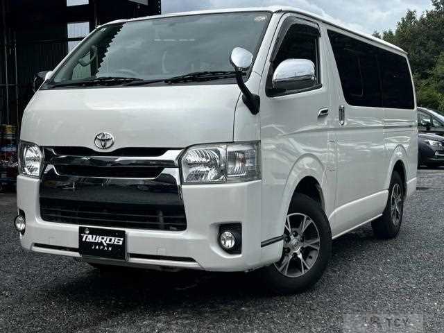 2015 Toyota Regiusace Van