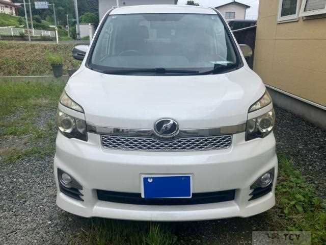2011 Toyota Voxy