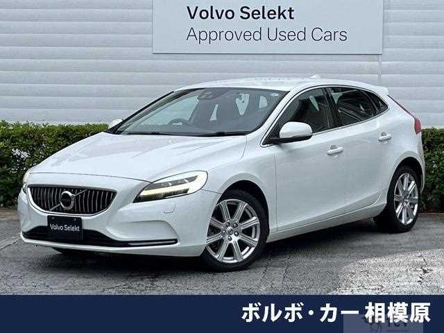 2018 Volvo V40