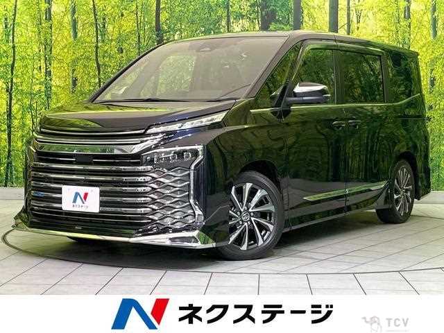 2022 Toyota Voxy