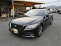 2019 Toyota Crown Hybrid