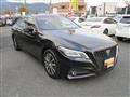 2019 Toyota Crown Hybrid