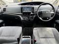 2013 Toyota Estima