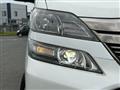 2013 Toyota Vellfire