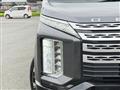 2020 Mitsubishi Delica D5