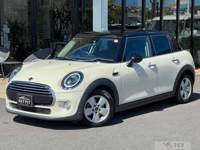 2018 BMW MINI